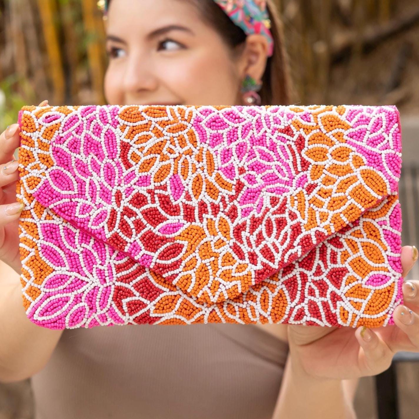 Pink Orange Beaded Clutch Purse, Pink Beaded Purse, Floral Clutch Purse, Floral Beaded Clutch Purse, Party Clutch Purse, Tropical Bead Purse